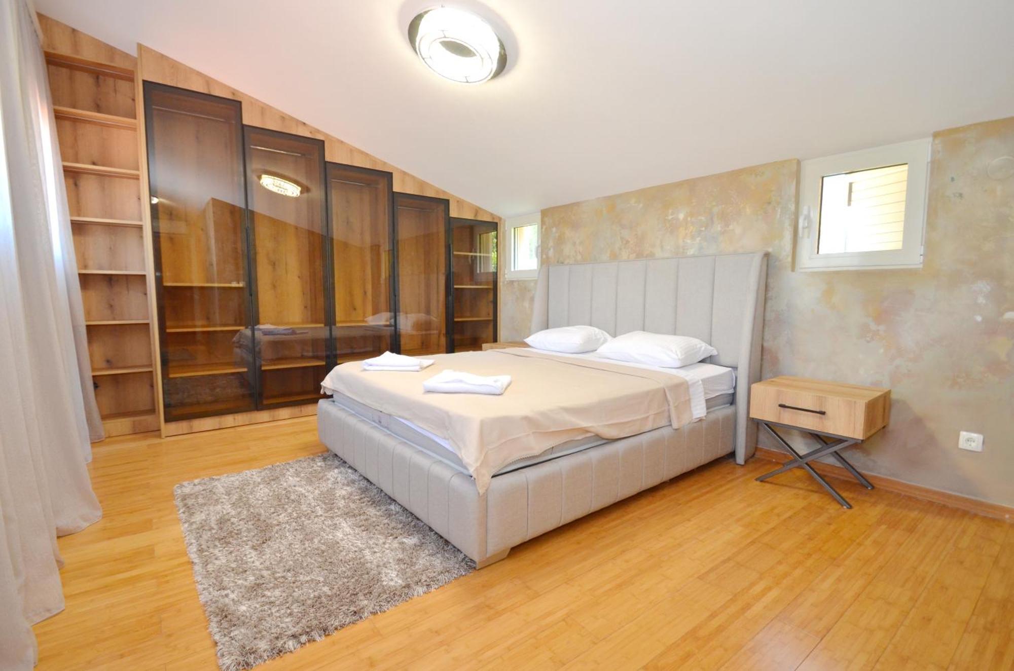 Boka Devine Residence コトル 部屋 写真